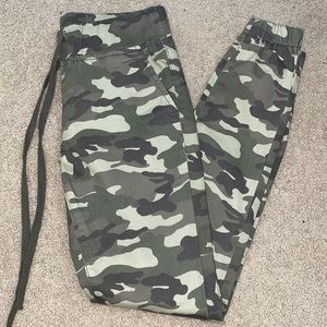 Camo pants